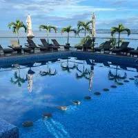 The Paramar Beachfront Boutique Hotel With Breakfast Included - Downtown Malecon, hotel u gradu Puerto Valjarta
