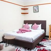 Shalom Apartments Naivasha, hotel di Naivasha