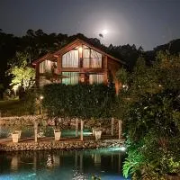 Pousada e Restaurante Casa Cida e Evandro, hotel in Gaspar