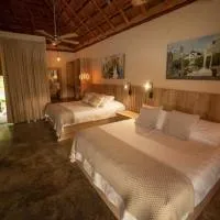 La Bonita Luxury Ecohotel، فندق في Sahagún