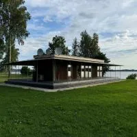 Aizkraukle में, होटल Daugava