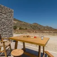 Katoikia Milos Slow Living Homes, hotel v destinácii Mandrakia