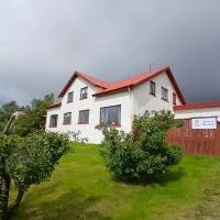 Guesthouse Tálknafjörður, hotel v destinaci Talknafjordur