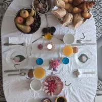 La Petite Maison de Locarn, viešbutis mieste Locarn
