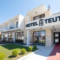 Hotel Teuta, готель в Улцині