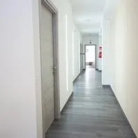 Famiglia Catizone, hotel u gradu 'Crichi'