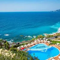 Baia Taormina - CDSHotels, hotell sihtkohas Forza dʼAgro