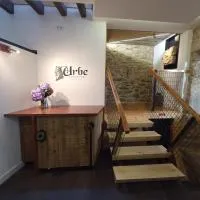 Urbe Sanchina - Hostel & Suites: Guarda'da bir otel