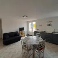 Logement au cœur de St Lyphard, hotel en Saint-Lyphard
