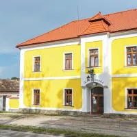 Panská, hotel di Chlum u Trebone