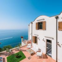 aLone Amalfi, hotel v Amalfi