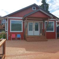 Waterfront Cabin - Homer Seaplane Base, hotel poblíž Letiště Homer    - HOM, Homer