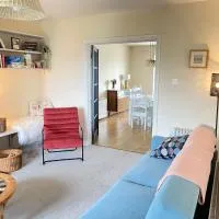 Lilac Lodge - Strandhill Beach House: Strandhill şehrinde bir otel