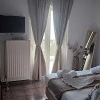 Althea Dream Summer House, hotel en Marmarion