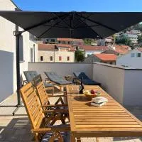 Jelsa Park, hotel din Jelsa