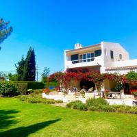 Casa dos Arcos - Penina Villa, hotell sihtkohas Portimão lennujaama Portimão lennujaam - PRM lähedal