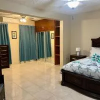 Ocean Breeze Comfort, hotel en East End