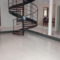 White House, hotel poblíž Letiště Ziguinchor - ZIG, Ziguinchor