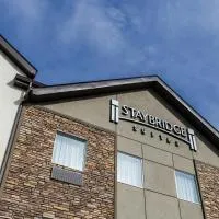Staybridge Suites - Dawson Creek by IHG, hotel u gradu Doson Krik