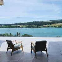 Lakeview Guest Rooms with huge rooftop terrace, hotel Beinwilben