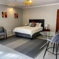 Bobisemo Luxury Pretoria East Apartment, hotel u gradu Tierpoort