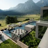 MOHR life resort: Lermoos şehrinde bir otel