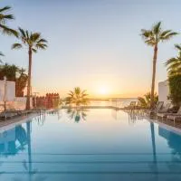 Spirit Hotel Benalmadena Beach，貝納爾馬德納的飯店