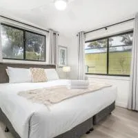 Renovated Townhouse Close to the CBD and Schools - Hosted by Canstay, hotel di Queanbeyan