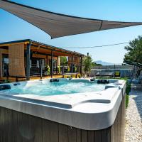 House Red Earth - Kastel Stafilic, hotel poblíž Letiště Split - SPU, Kaštela