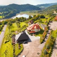 Belweder Bieszczady, hotel din Wołkowyja