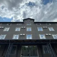 Grand Way Hotel, ξενοδοχείο σε Taraz