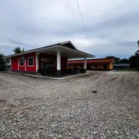 K-Villa Homestay Tuaran, hotel v destinaci Kampong Marabahai