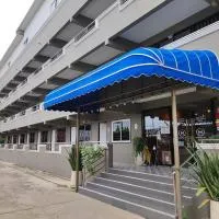 Hotel M Rojana Ayutthaya, hotelli kohteessa Ban Sang