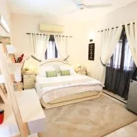 Mohalla Rooftop Retreat، فندق في كراتشي