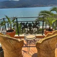 Sunset House, ξενοδοχείο στην Ιτέα