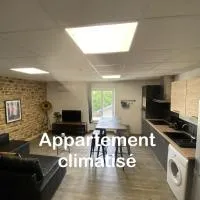 Les Pichies, T2 Gloria, centre ville, hotel u gradu Digoan