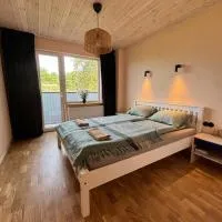 Cozy city apartments in Roja with free parking, ξενοδοχείο σε Roja