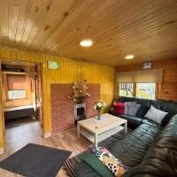 Cozy Forest Cabin, hotel in Kadaga