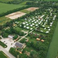 Feriebyens Camping, хотел в Rødvig