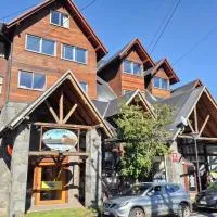 Alpes Hotel, hotel in Pucón