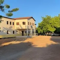 Hostel o Viveiro - Serra da Capivara - Prédio JK, hotel Coronel José Diaz városában