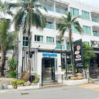 Benyada Lodge - Surin Beach, hotel a Surin Beach