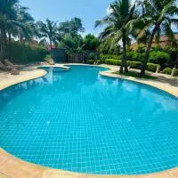 Apartel at Lanta Resort, מלון בהעיירה קראבי