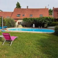 Le Domaine de la Vergnolle: Roches şehrinde bir otel