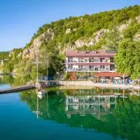 Villa Marko - Trpejca、オフリドのホテル