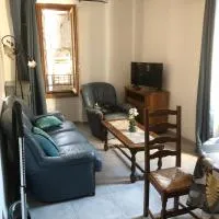 La ROUDOULE, hotell Puget-Théniersis