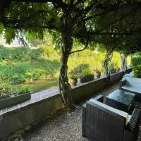 Les glycines, hotel en Bonneval