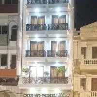 Quang Minh Hotel，多桑的飯店