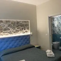 Cinquestelle Albergo del centro storico，帕利努羅的飯店