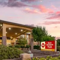 Best Western Plus Country Park Hotel, hotel di Tehachapi